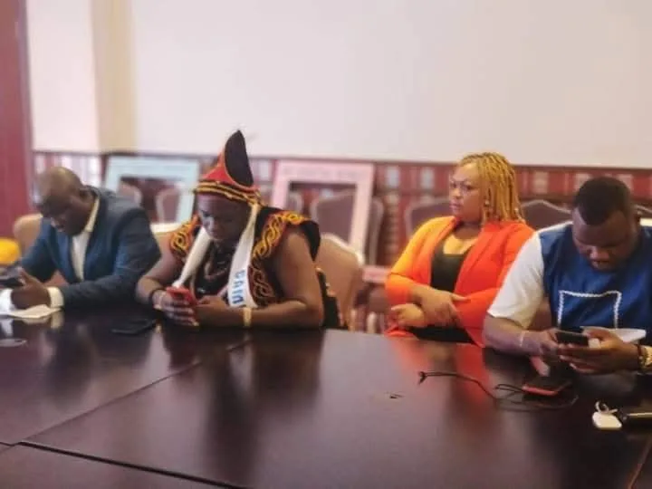 Media professionals meet at Gilgal Tower, photo 7