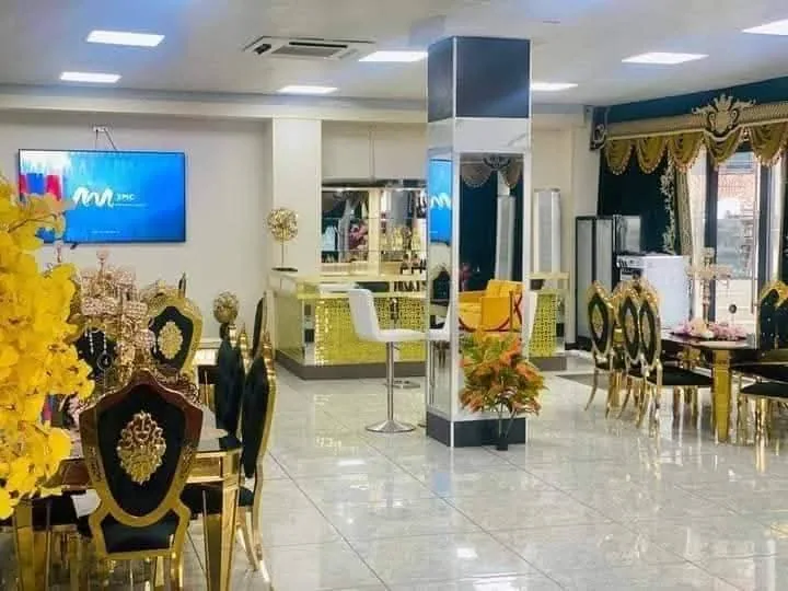 The lounge by night